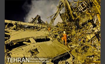 تلاش شبانه برای نجات آتش نشانان بازمانده در پلاسکو 10