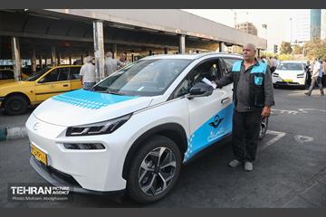 الحاق 100 دستگاه تاکسی برقی به ناوگان تاکسیرانی شهر تهران 7