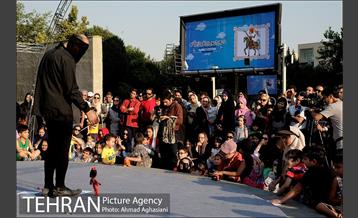 دومین روز جشنواره تئاتر عروسکی مبارک 8