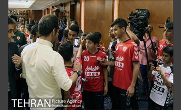 رونمایی از پیراهن تیم فوتبال آکادمی کیا 20