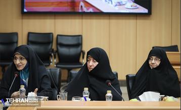 دیدار شهردار تهران با جمعی از زندانیان انقلابی سال ۵۷ 13