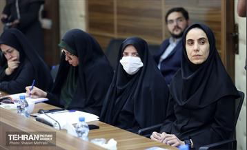 دیدار معاون امور فرهنگی و اجتماعی با کارکنان حوزه اجتماعی و فرهنگی شهرداری منطقه 4 24