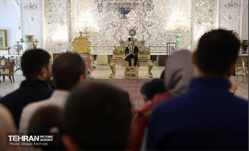 نمایشگاه «رخ دوست»تور تهرانگردی وابستگان نظامی سفارتخانه‌های خارجی مقیم تهران 27