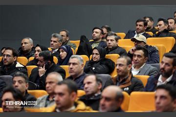 آیین تجلیل از برگزیدگان مناطق 22 گانه 54
