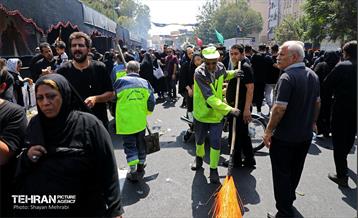 خدمت‌رسانی شهرداری تهران به جاماندگان اربعین حسینی(ع) 2