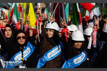 اجتماع «دختران جان‌فدای ایران» - ۲ 5