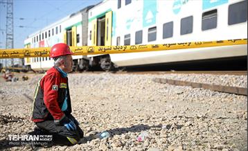 برخورد دو قطار متروی کرج - تهران 22