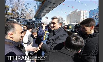 حضور شهردار تهران در راهپیمایی یوم الله 22 بهمن 2