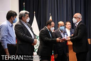 آیین تقدیر از آتش نشانان حریق پالایشگاه تهران 28
