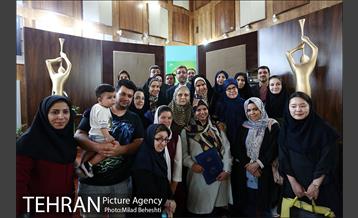 ویژه برنامه آیین سخن در رادیو ایران 28