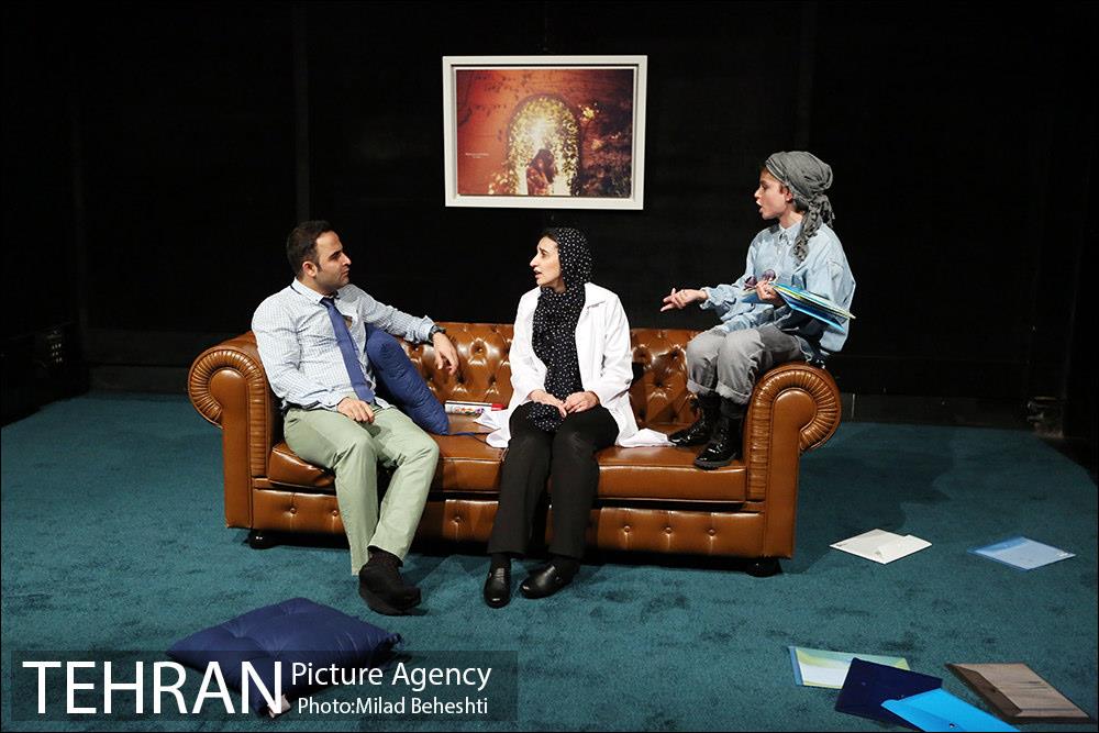 نمایش روز پزشک 20