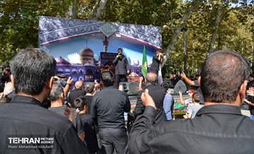 مراسم شهادت امام رضا(ع) و سالگرد تدفین شهدای گمنام منطقه۸