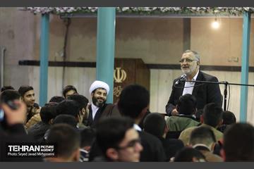نشست صمیمانه شهردار تهران با دانش آموزان بسیجی سراسر کشور 14