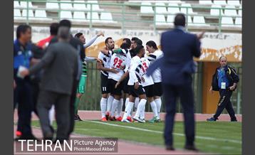 دیدار صبای قم و سایپا در لیگ برتر فوتبال 19