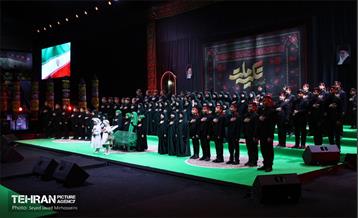 سوگواره آئینی هنری «تکیه ملت» در ورزشگاه شهید شیرودی 4