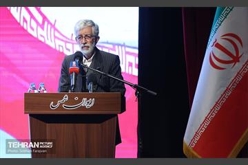 آئین نکوداشت «سیاستمدار صادق» 19