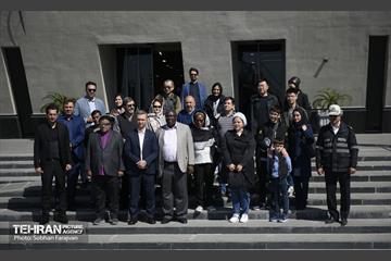 بازدید سفرای خارجی از منطقه ۲۱ 34