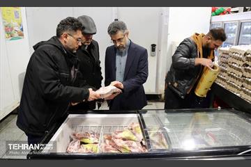 بازدید مدیرعامل سازمان تره‌وبار از میادین میوه 31