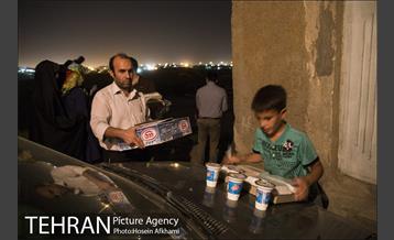 لقمه های مهربانی در محله دولتخواه‎ 12