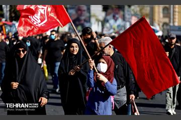 حضور کودکان در مراسم پیاده روی جاماندگان اربعین حسینی(ع) 5