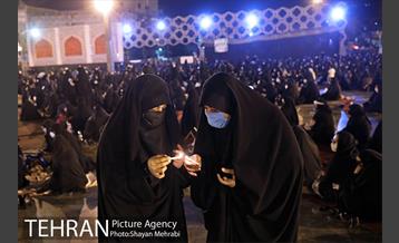 مراسم شام غریبان در میدان امام حسین(ع) 20