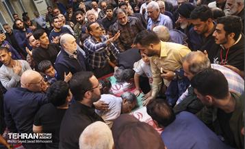 یادبود شهدای مقاومت مسجد جامع الغدیر خیابان ۱۷ شهریور 17