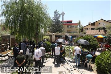 بازدید خبرنگاران از پشت صحنه سریال در جستجوی آرامش‎ 21