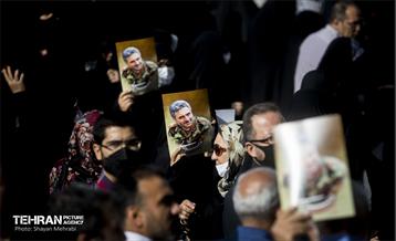 مراسم تشییع پیکر شهید صیاد خدایی 10