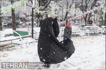 بارش برف در میدان نبوت (هفت حوض) 13