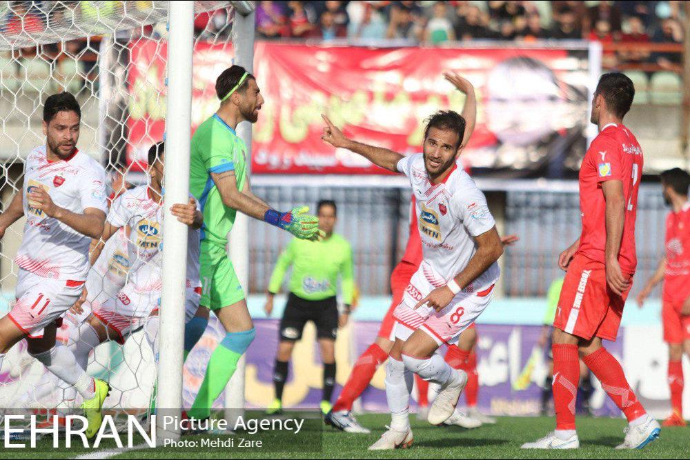 دیدار تیم‌های فوتبال پرسپولیس - سپیدرود رشت 2