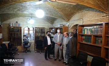 بازدید شهردار تهران از خانه مداحان و نشست با اعضا هیئت رئیسه 8