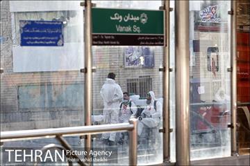 عملیات گسترده ضدعفونی خیابان ولیعصر (عج) توسط آتش نشانان تهران 8