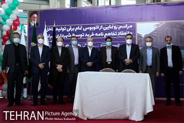 مراسم رونمایی از اتوبوس تمام برقی تولید داخل 18