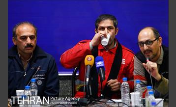 نشست خبری آتش سوزی ساختمان اداری میدان ولیعصر(عج) 26