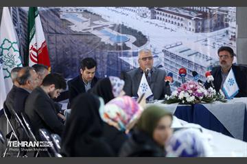 تور بازدید خبرنگاران شهری از پروژه‌های عمرانی 4