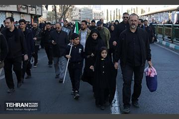 اجتماع مردم تهران در پی شهادت رهبر انقلاب - 2 1