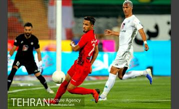 دیدار تیم های پرسپولیس و ذوب آهن 5