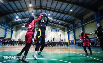 مسابقات بسکتبال بانوان شهر تهران 1