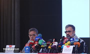 نشست خبری رویداد بین‌المللی طراحی کارتون، کاریکاتور و پوستر «هولوساید ۲۰۲۴» 11