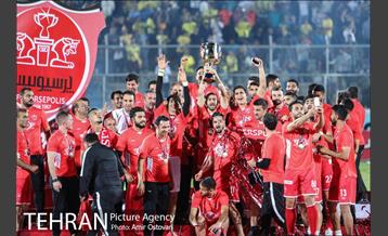 اهدای جام قهرمانی لیگ برتر به تیم پرسپولیس 24
