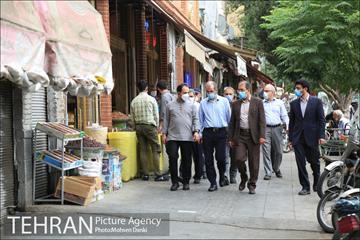 بازدید معاون شهرسازی و معماری شهرداری تهران و شهردار منطقه ۱۲ از بازار امین السلطان 9