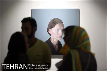 نمایشگاه نقاشی انسان گونه 1