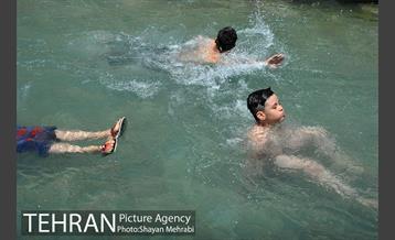 جاری‌ شدن آب در چشمه‌علی 31