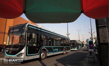 به وقت خدمت؛ ایستگاه شارژ اتوبوس برقی «قورخانه» 11