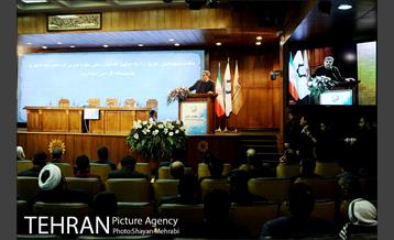 یکصدو چهارمین نشست مجمع شهرداران کلان شهرها و مراکز استانها با حضور شهردار تهران 19