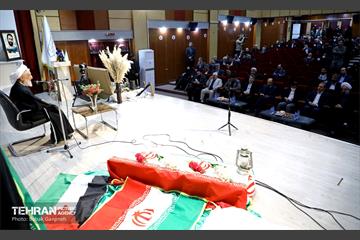 همایش تجلیل و تکریم از مادران شهدای امر به معروف و نهی از منکر 10
