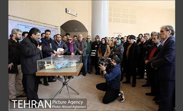 بازدید هنرمندان از بروژه بلازای ولیعصر 22