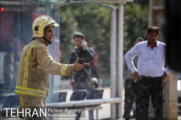 آتش سوزی در کارخانه رنگ  15