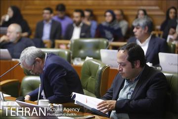 جلسه شورای شهر با حضور شهردار تهران 13