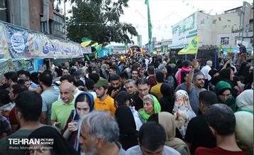 مهمانی ۱۰ کیلومتری عید غدیر در تهران - 3 26